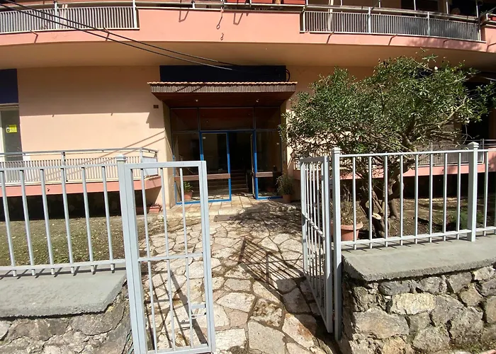 Kostas Lux Corfu (city)